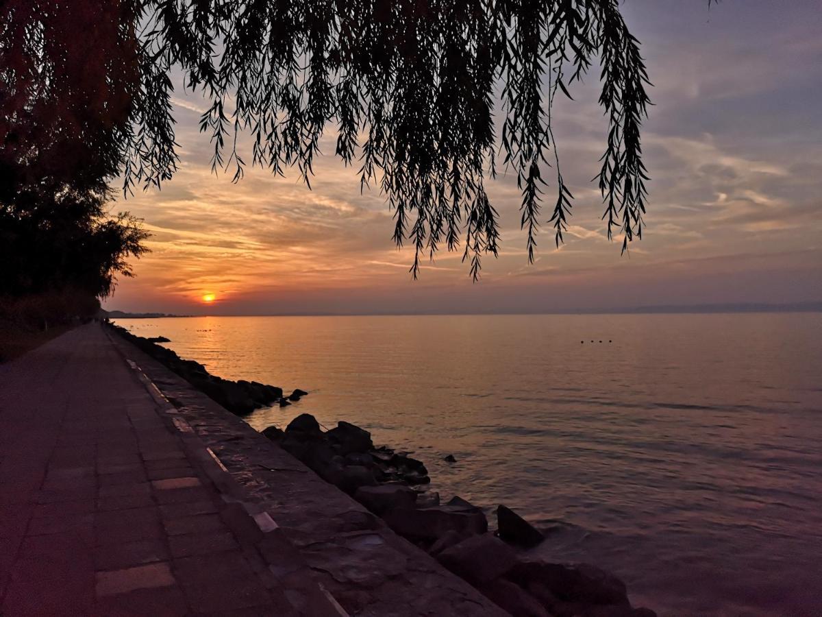 Eda Beach Apartman Siofok Exterior photo